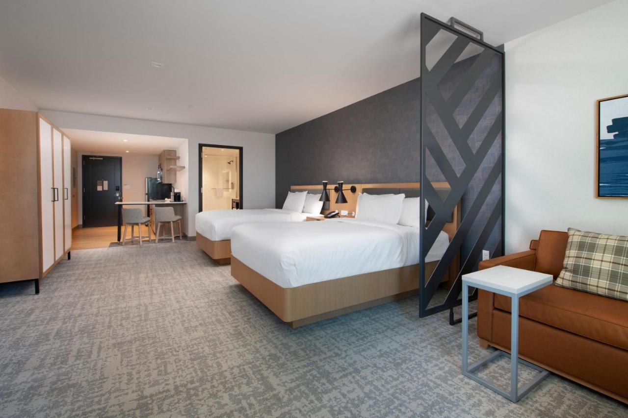 Residence Inn By Marriott St Louis Clayton Bagian luar foto