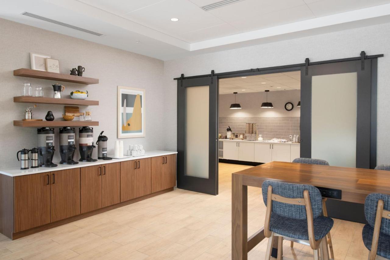 Residence Inn By Marriott St Louis Clayton Bagian luar foto
